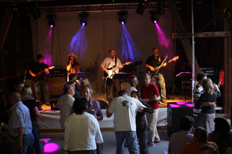 Photo3.JPG